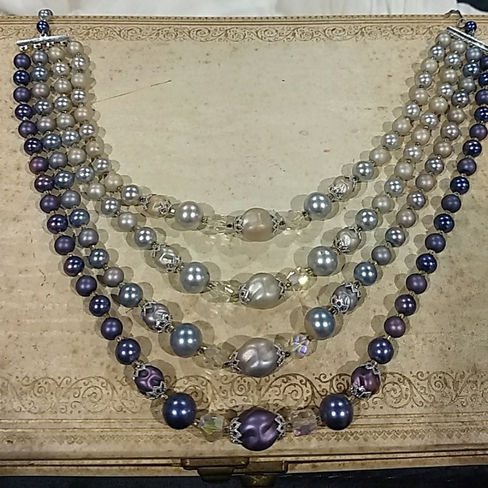 Vintage Costume Jewelry Necklace